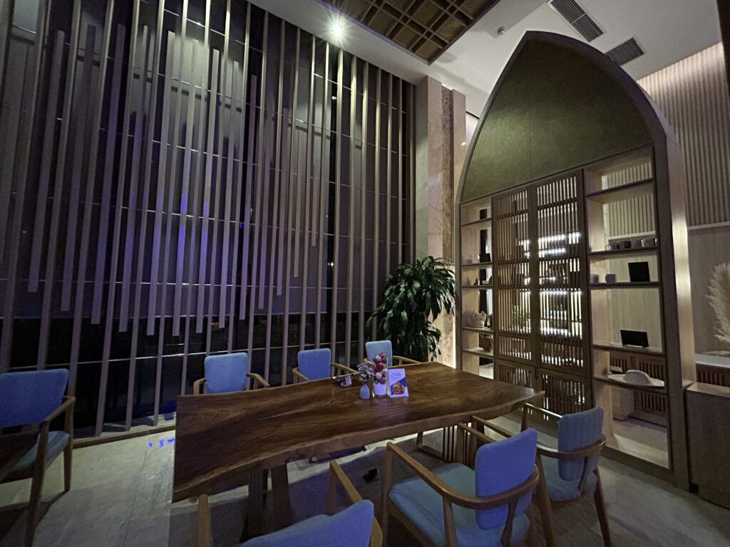 Lobby ở Sala Grand Hotel