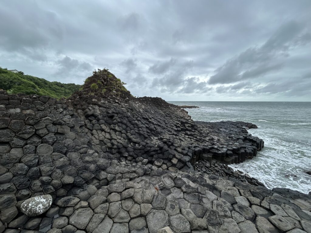 Bãi biển Gành Đá Đĩa